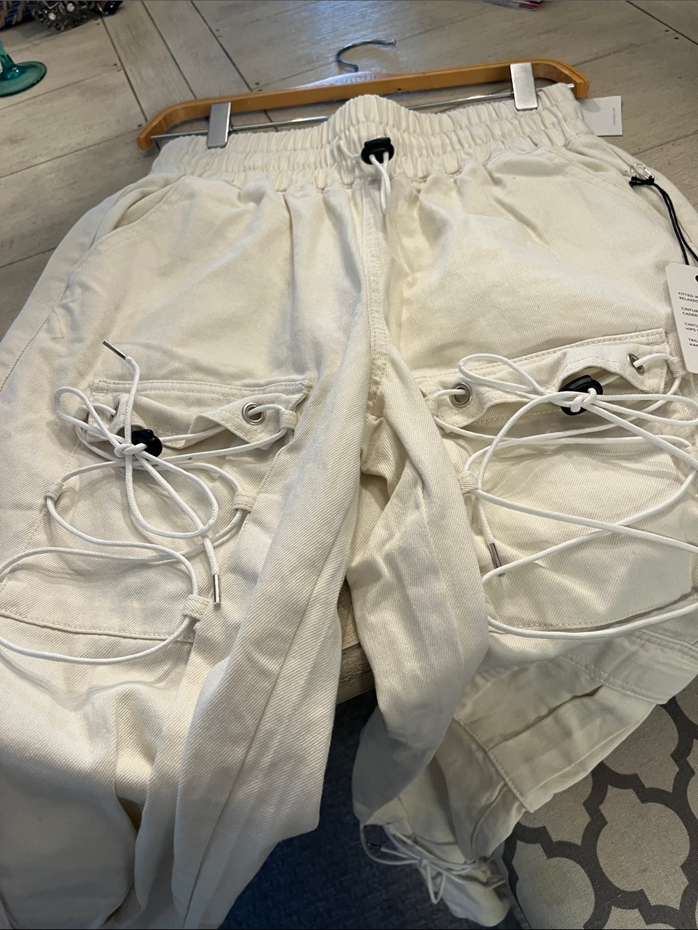 Forever 21 Cream Cargo Drawstring Joggers - Picture 3 of 7